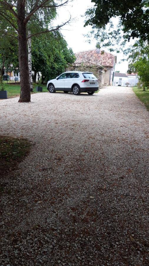 La Demeure D'Ezilda Villa Fléac-sur-Seugne Buitenkant foto